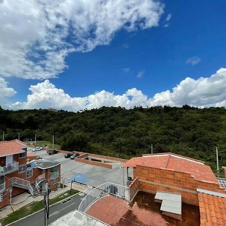 CÓMODO CASA a 19 MIN DEL AEROPUERO JMC Apartamento Rionegro Exterior foto